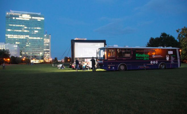 Пражане смогут бесплатно смотреть кино под открытым небом