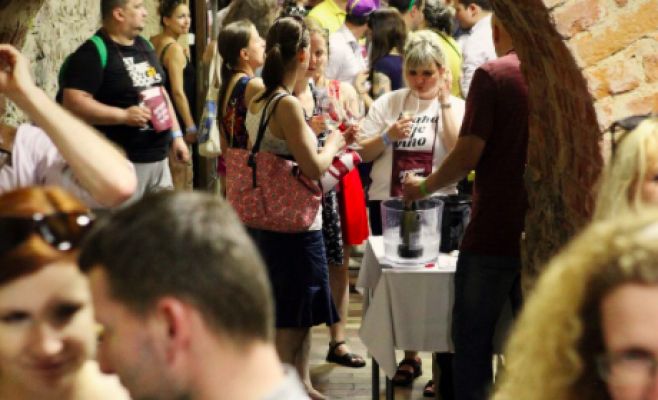 В Праге открылся фестиваль «Прага пьёт вино»