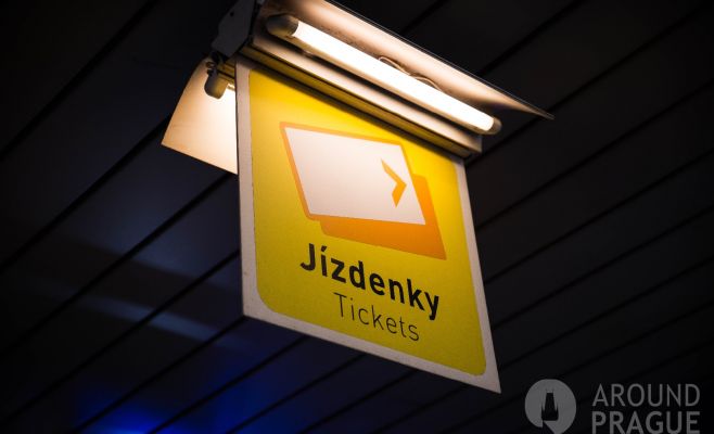 Безбилетники общественного транспорта задолжали 1,7 млрд крон или 380 современных автобусов