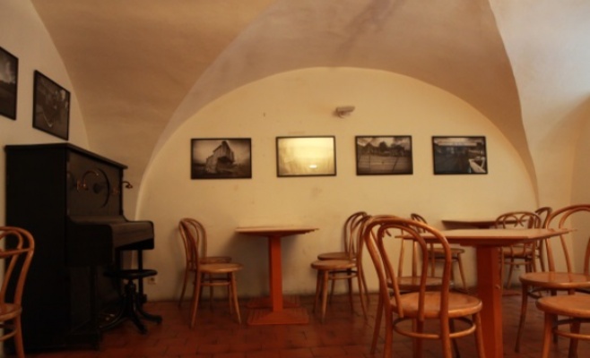 Литературное кафе Tynska