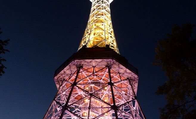 Названы 10 самых посещаемых туристических мест в Чехии