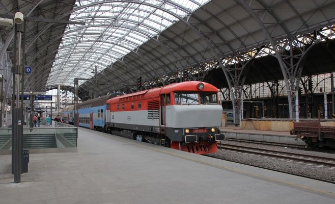 Главный вокзал Праги эвакуировали из-за подозрительного чемодана