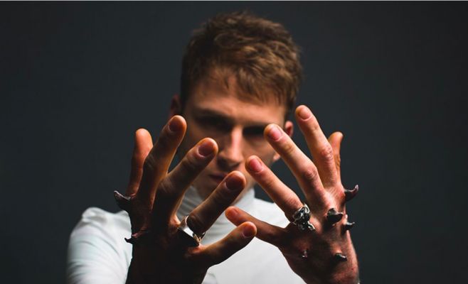 Machine Gun Kelly в Праге