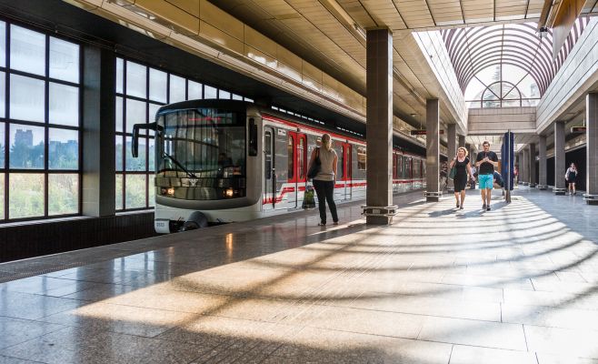 Летние изменения в работе общественного транспорта Праги. Полный обзор