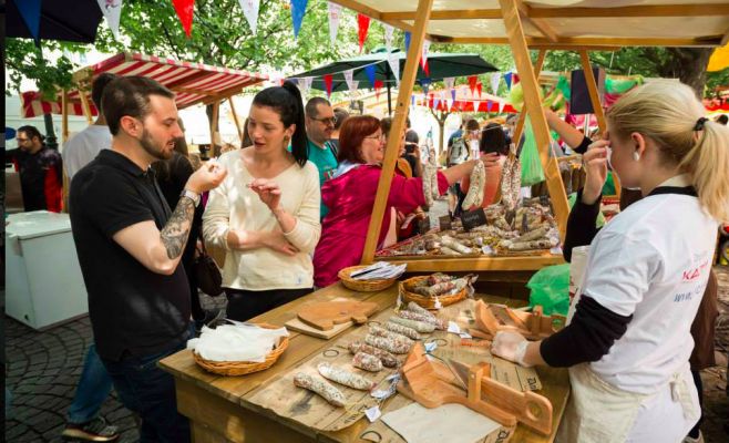 В Праге пройдёт французский рынок На Кампе