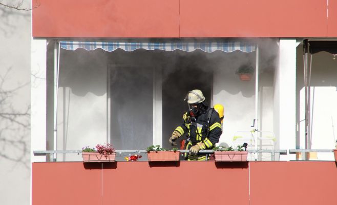 На пражском Ходове горел дом, жильцы эвакуированы
