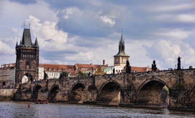 Карлов мост выдержит любое наводнение