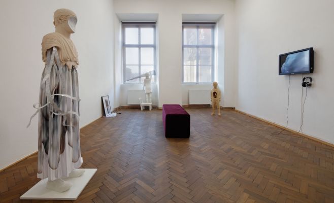 Выставка Médium: figura