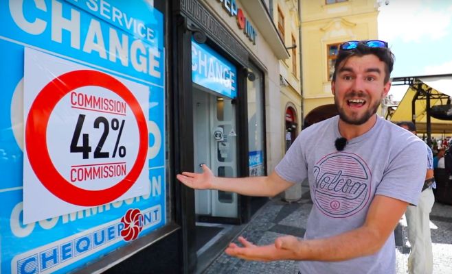 «СтопОбменник»: где в Праге не стоит обменивать деньги. Видео