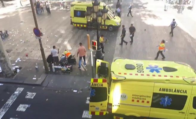 В Барселоне произошел теракт: 13 человек погибли и 80 пострадали