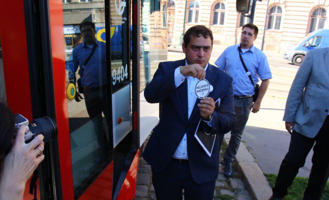 Новые способы борьбы с «зайцами» в Праге