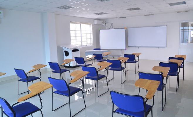 Почему чешские дети не хотят идти в школу