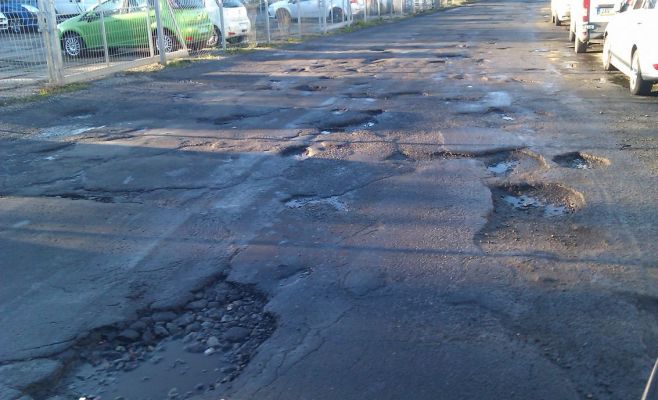 Названы самые худшие участки дорог в Чехии