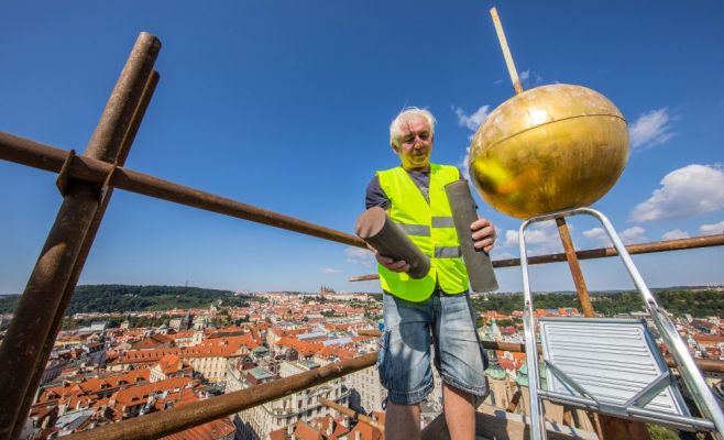В Староместской ратуше нашли «капсулу времени»