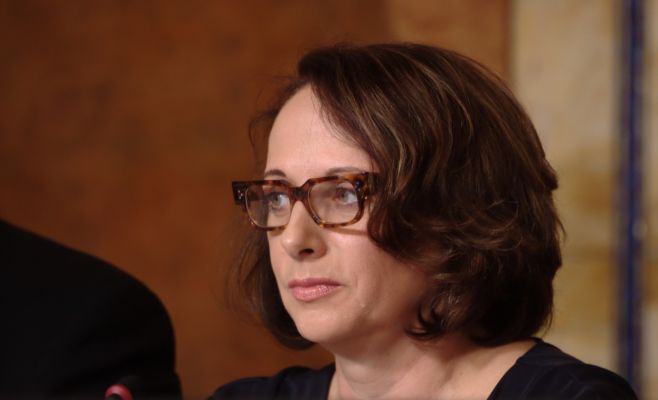 Адриана Крначова: таксистам стоило бы задуматься, почему все больше людей выбирают Uber