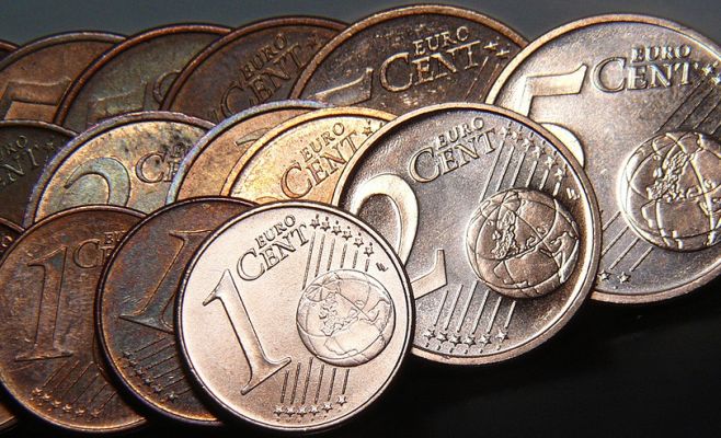 Должна ли Чехия перейти на евро? Депутаты не сошлись во мнении