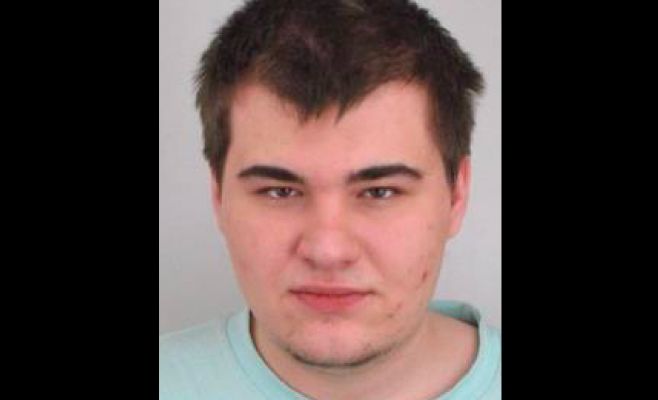 Полиция разыскивает опасного душевнобольного, он может быть вооружен