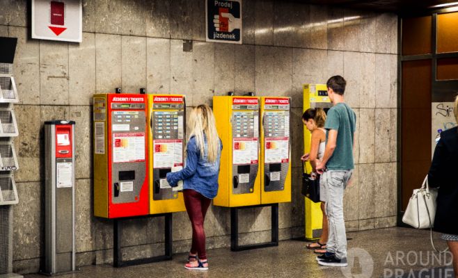 В покупке проездных билетов на общественный транспорт Праги произойдут изменения