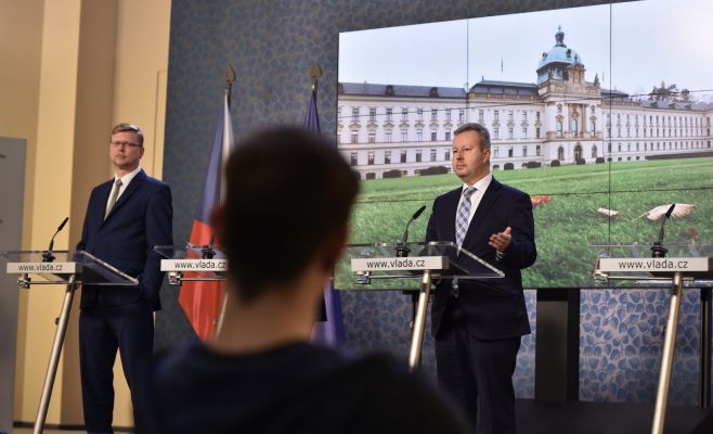 Правительство Соботки объявило об отставке