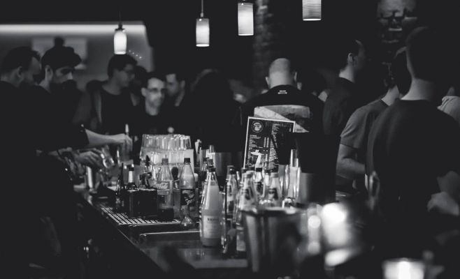 Сотрудников пражских баров и клубов обучат предотвращать сексуальное насилие