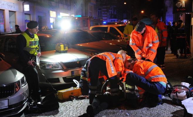 В центре Праги сгорел отель, четыре человека погибли