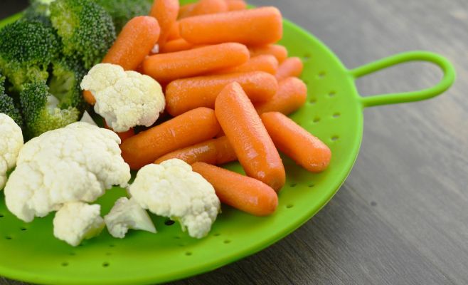 В Чехии разгорается «веганский скандал» из-за того, что детский сад не разрешает ребёнку питаться едой без мяса