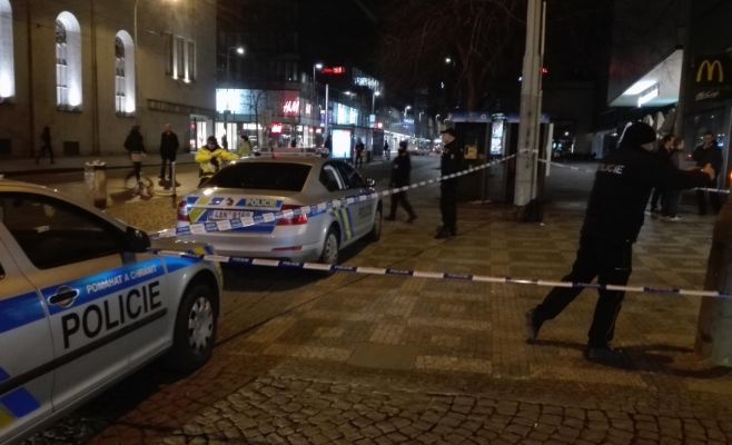 Полицейские в центре Праги предотвратили поножовщину