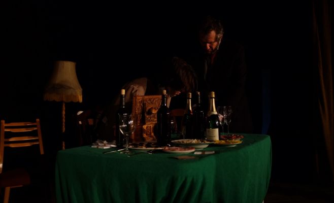 10 февраля с успехом прошла премьера спектакля «Игроки»