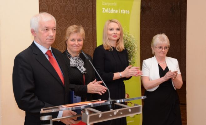 Директора Государственного института здоровья сняли с должности за нарушения на 67 млн крон