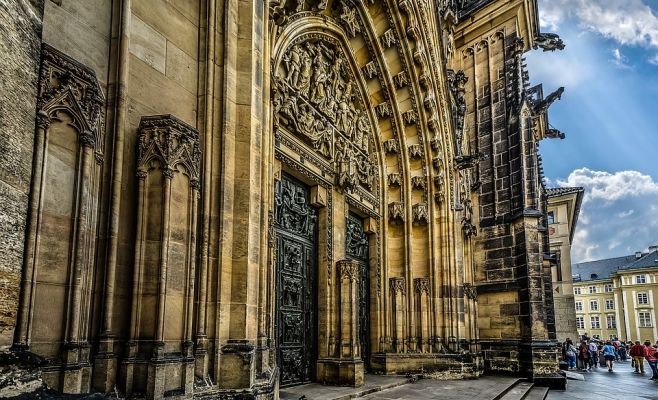 В соборе св. Вита в Праге установлена новая скульптура  