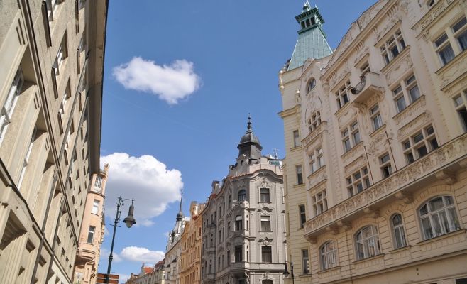 В Праге продолжают расти цены на квартиры: обзор ситуации экспертами