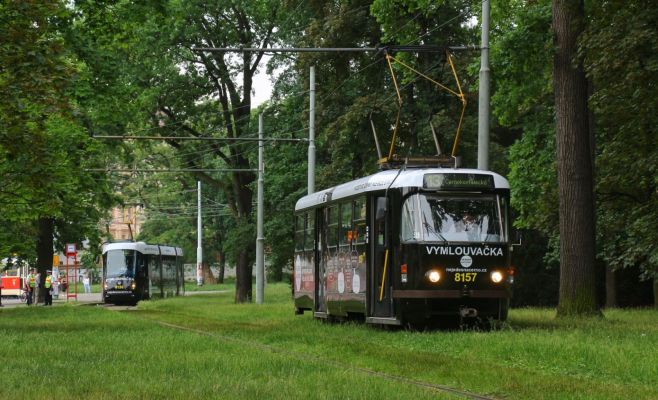 Фото: трамвай «Оправданий», курсирующий по Праге