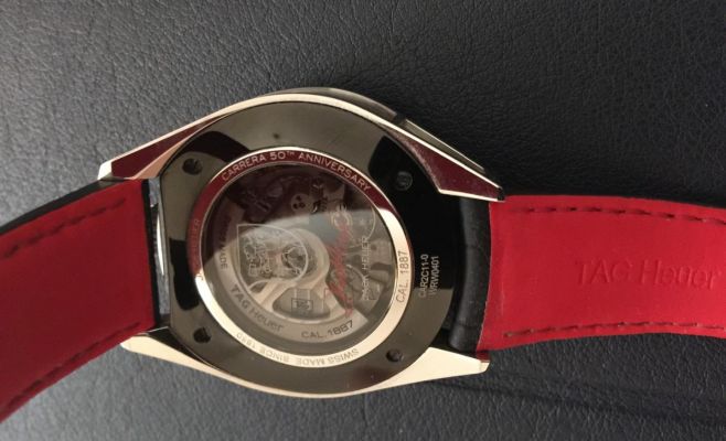 В Праге из автомобиля украли вещи стоимостью свыше полумиллиона крон