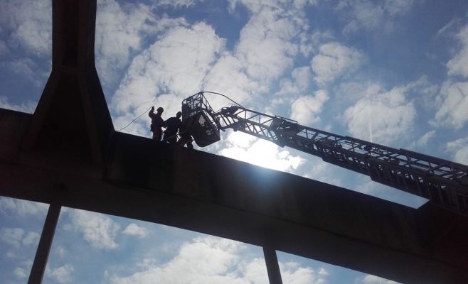 Чех уснул на арке моста, высота которого 12 метров