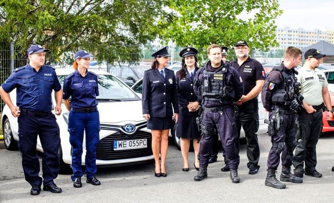 Полицейские из Словакии и Польши начали проверять иностранных рабочих в Чехии