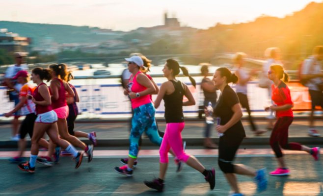 В Праге в субботу ограничат движение транспорта из-за марафона