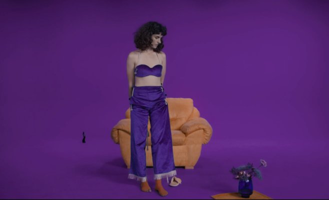 Валентина Яну: «Является ли ваш синий цвет таким же, как мой?»