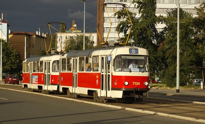 Движение трамваев в центре Праги восстановят во вторник