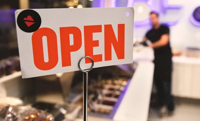 В Чехии планируют частично отменить закон о запрете на работу магазинов во время госпраздников