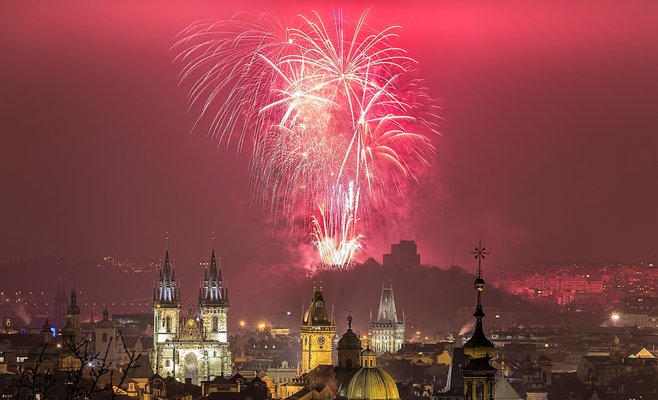 Сегодня Прага отметит фейерверком, световым шоу и концертами 100-летие Чехословакии
