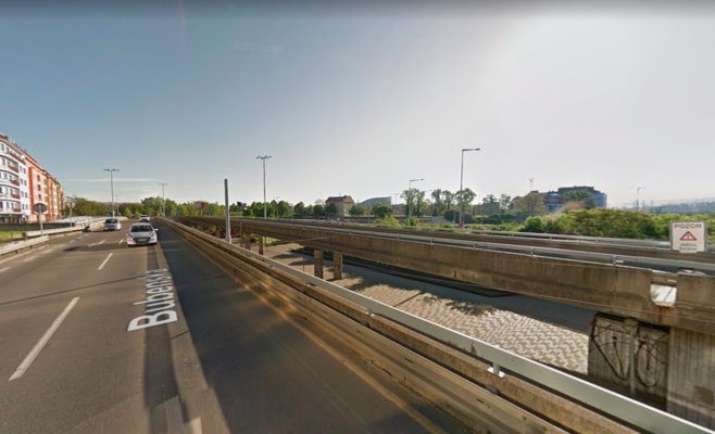 В Праге срочно закрыли мост из-за его аварийного состояния, его предлагают снести