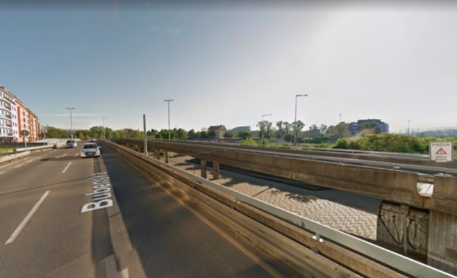 Мост в Праге, закрытый из-за аварийного состояния, решили сносить