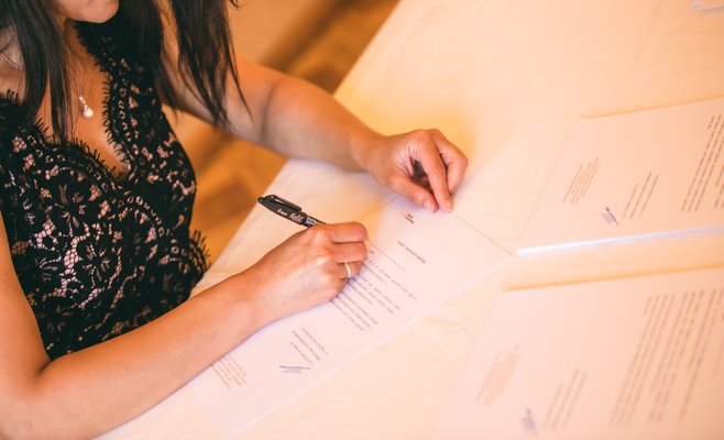 Специалисты предлагают иностранцам помощь в трудоустройстве в Чехии