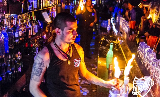 Harley's Cocktail & Music Bar