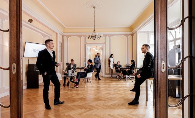 Бизнес, спорт и недвижимость. Интервью с владельцем агентства Home Real Estate