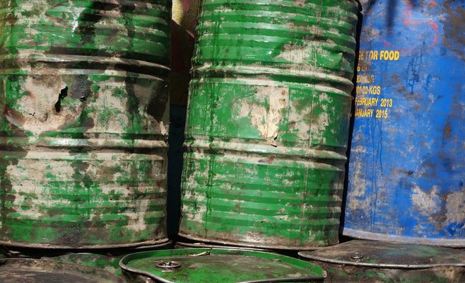 Поляки незаконно хранили опасные отходы в Чехии