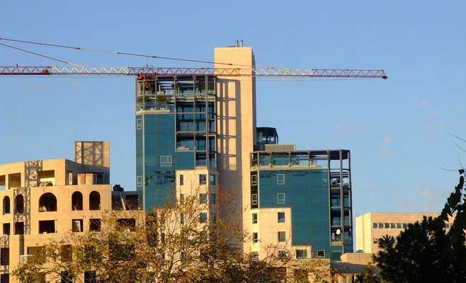 Где строить новые квартиры? Пражский совет дал задание градостроителям