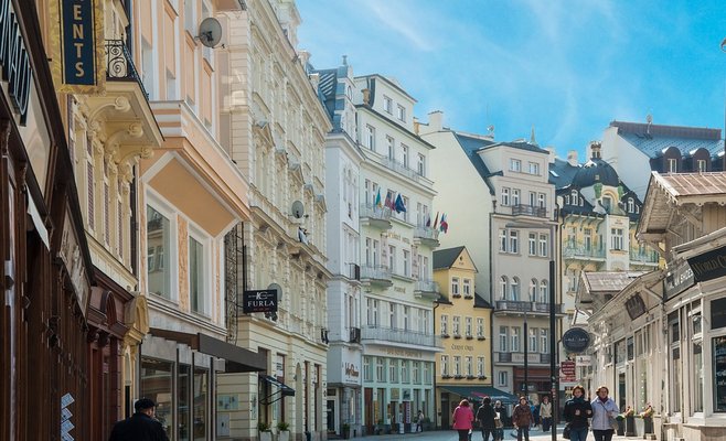 В Карловых Варах ограблен ювелирный салон