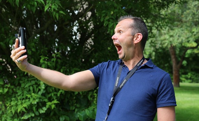 В Чехии любителя селфи приняли за самоубийцу