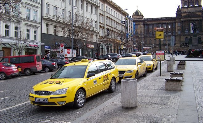 Инициатива властей не понравилась чешским таксистам